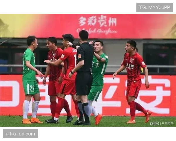 红牌规则：直接红牌与两黄变一红的判罚条件与后果